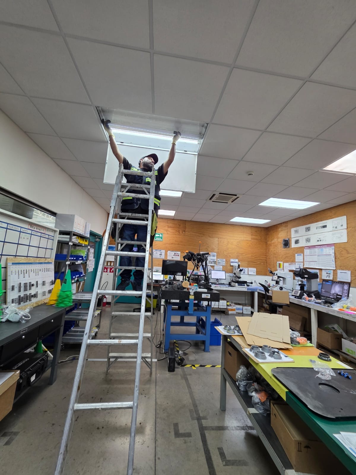 Trabajo técnico en oficina